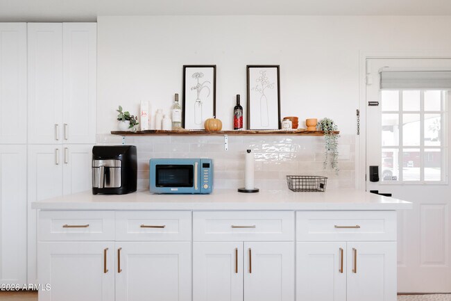 Foto del edificio - 6844 E Hubbell St