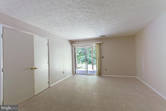 Foto del edificio - 61 Bryans Mill Way
