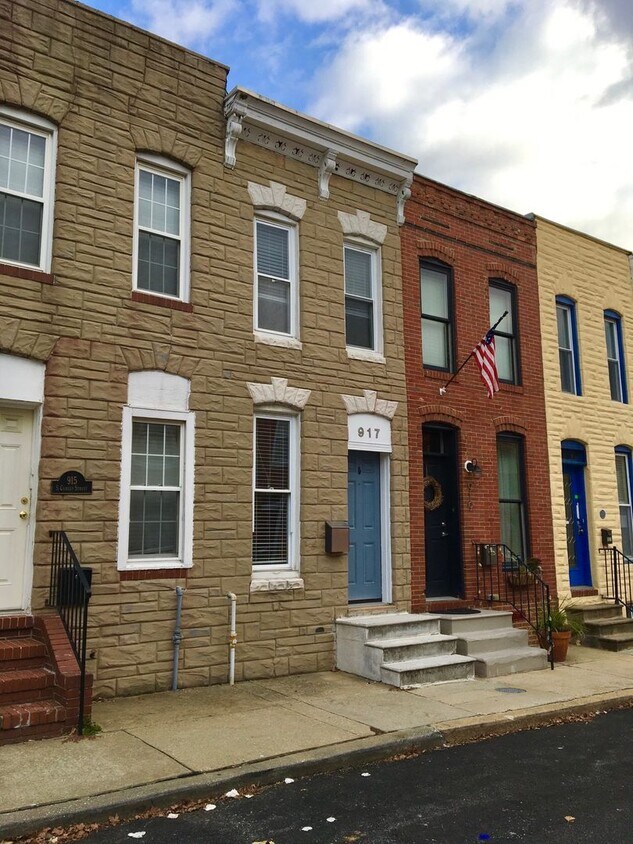 Foto principal - Fantastic 2 Bedroom Townhome in Canton