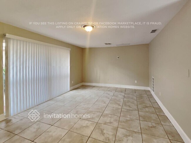 Foto del edificio - 7161 Lenape Cir