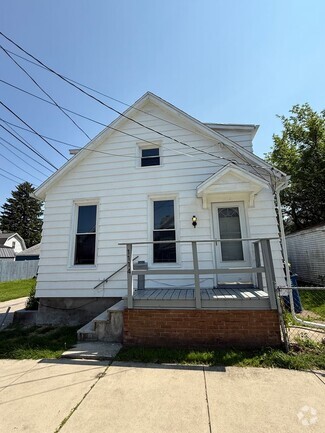 Building Photo - 1114 Idaho St