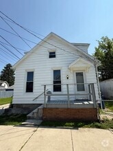 Building Photo - 1114 Idaho St