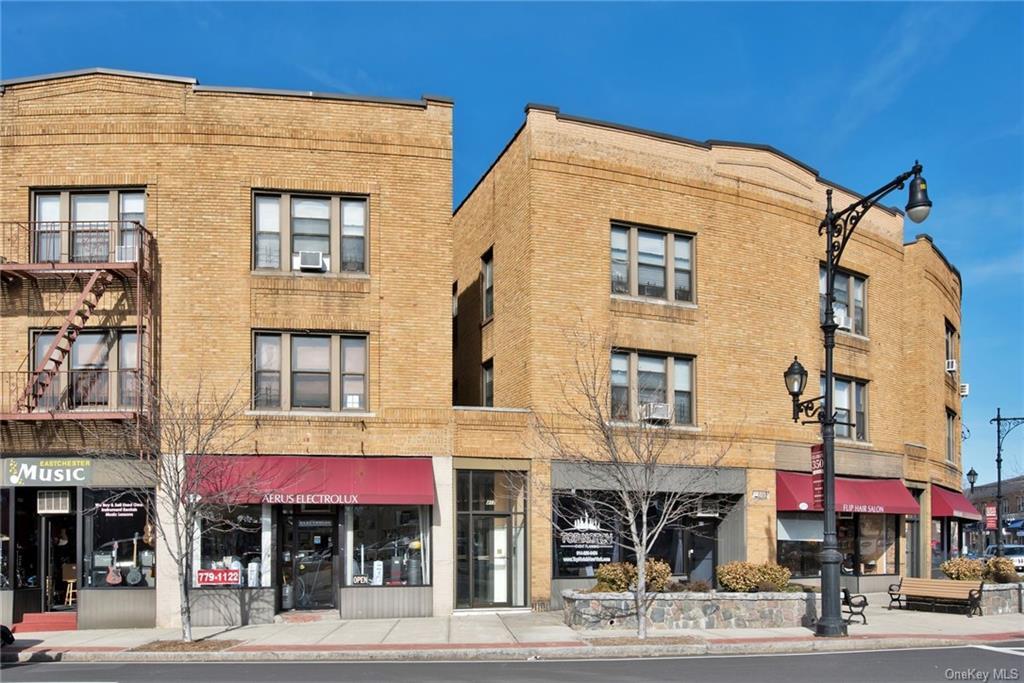 Primary Photo - 417 White Plains Rd