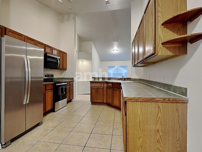 Foto del edificio - 197 Thornbury Dr