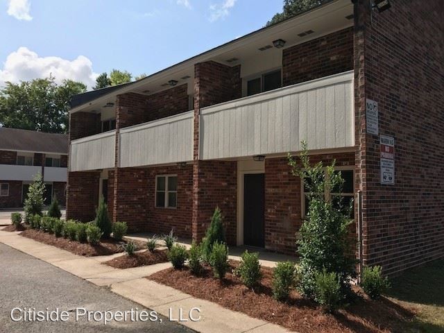 Foto principal - 2447 Brownlee St