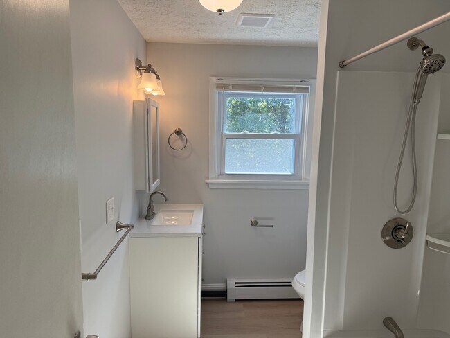 Foto del edificio - Briarwood 6