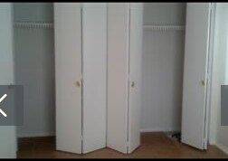 Wall to wall closets - 11916 Tarragon