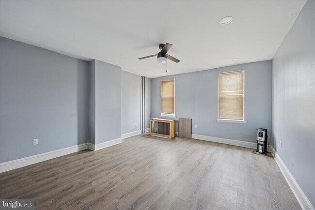 Foto del edificio - 4928 W Thompson St