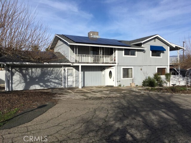 Primary Photo - 150 Deer Hill Ln