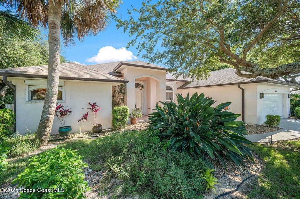 Primary Photo - 129 Signature Dr