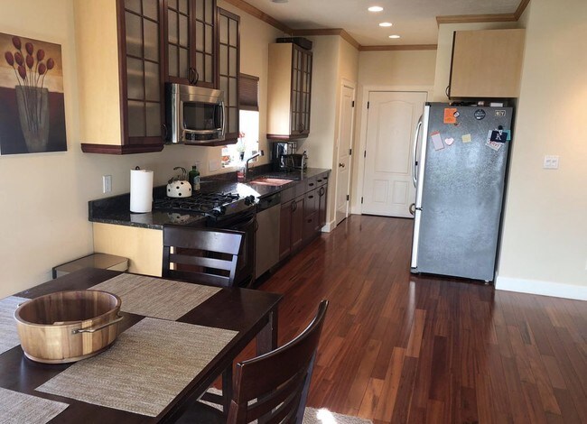 Foto del edificio - 1313 Rosita Dr