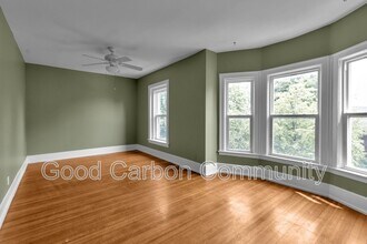 Building Photo - 718 Ashland Ave
