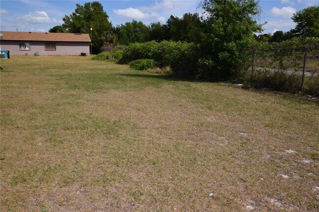 Foto del edificio - 3173 Split Willow Dr