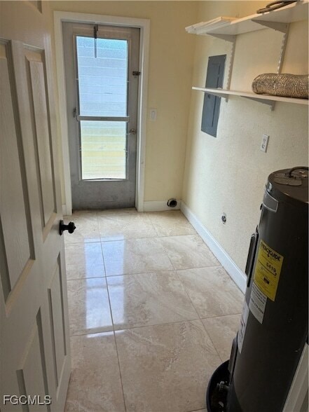 Foto del edificio - 311 Tudor Dr