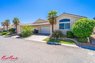 Building Photo - 2056 E Middleton Dr