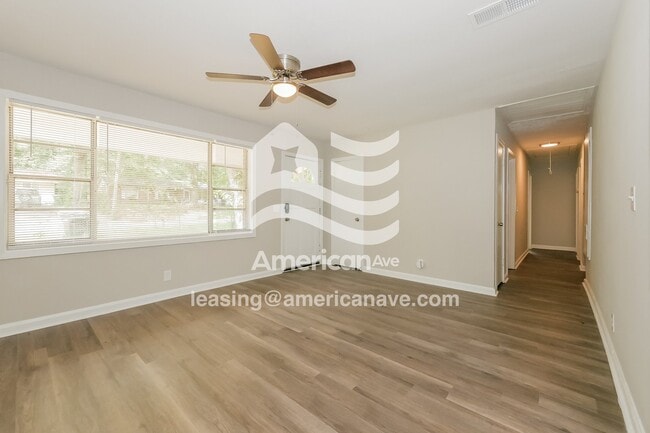 Building Photo - 4758 Wellborn Dr