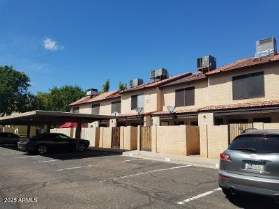 Foto del edificio - 3719 E Inverness Ave