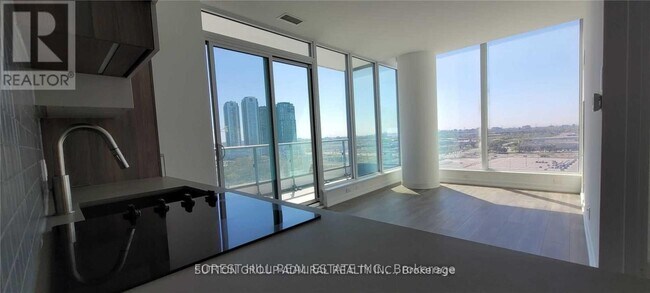 Photo du bâtiment - 950 Portage Pkwy