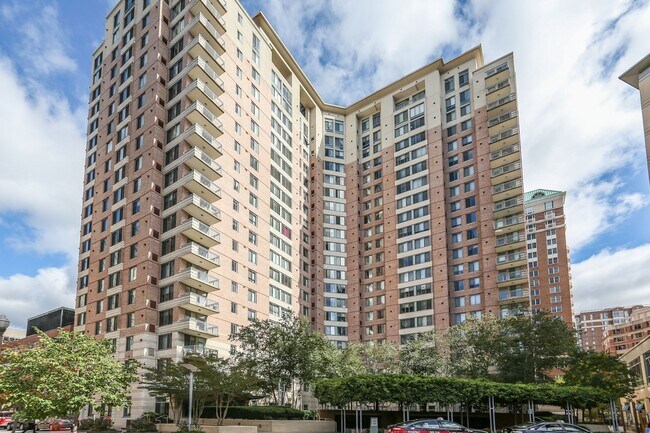 Foto del edificio - 851 N Glebe Rd