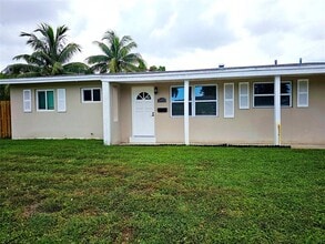 Building Photo - 3490 SW 19th St