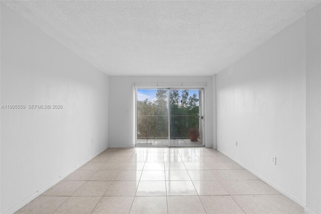 Foto del edificio - 14250 SW 62nd St