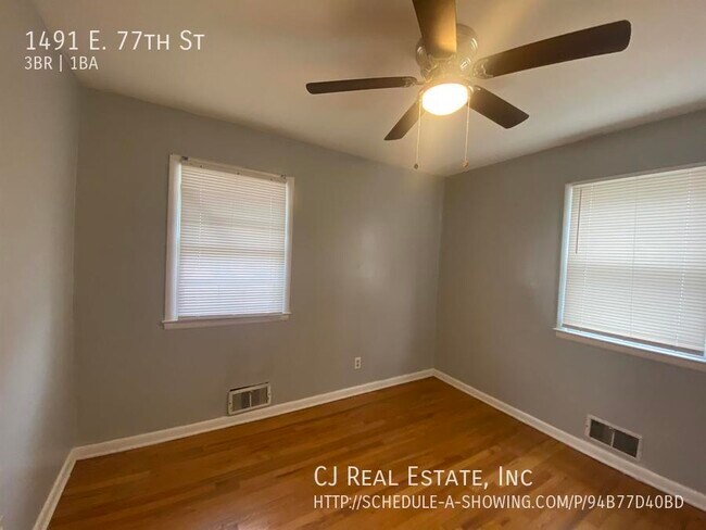 Building Photo - 1491 E 77th St