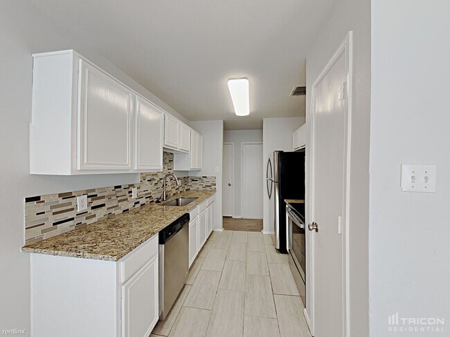 Foto del edificio - 9961 Peregrine Trail