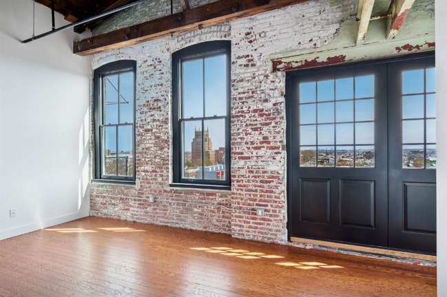 Building Photo - 2545 N Hancock St