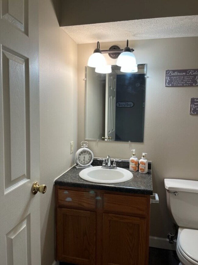 Building Photo - Cook Intern Housing