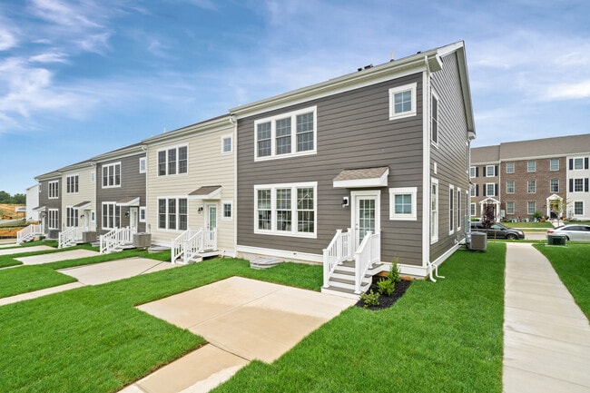 Foto del edificio - 849 Mapleton Ave