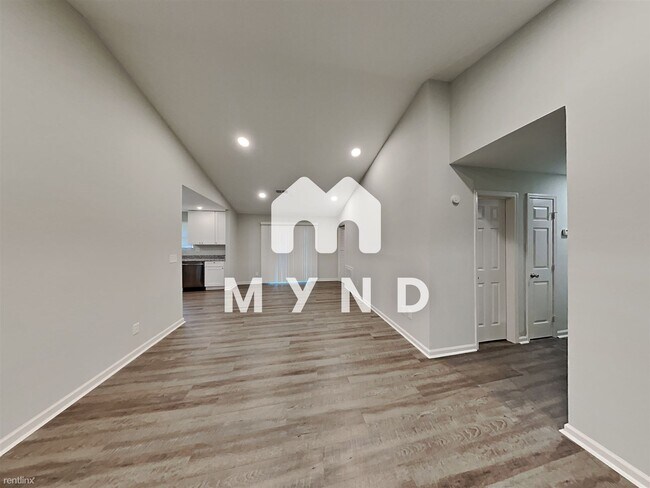 Foto del edificio - 3 br, 2 bath House - 2 Silverwood Dr