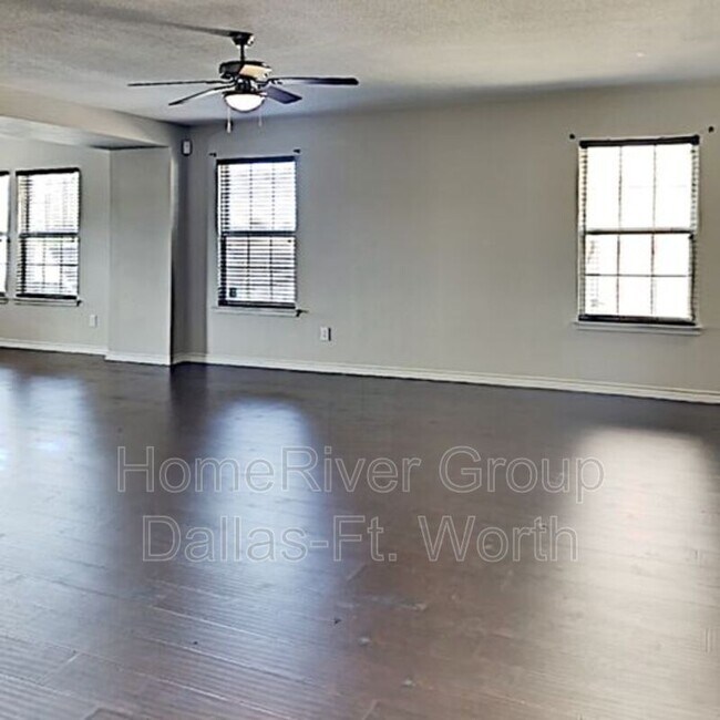 Foto del edificio - 6550 Lighthouse Way