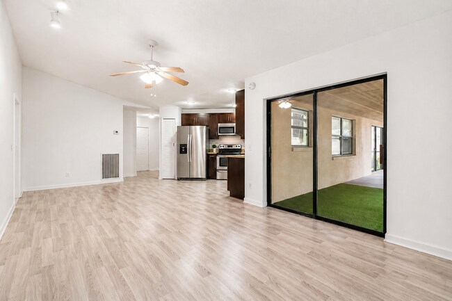 Foto del edificio - 190 Parkwood Dr