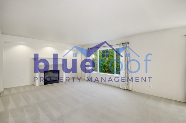 Building Photo - 765 NE 61st Ave