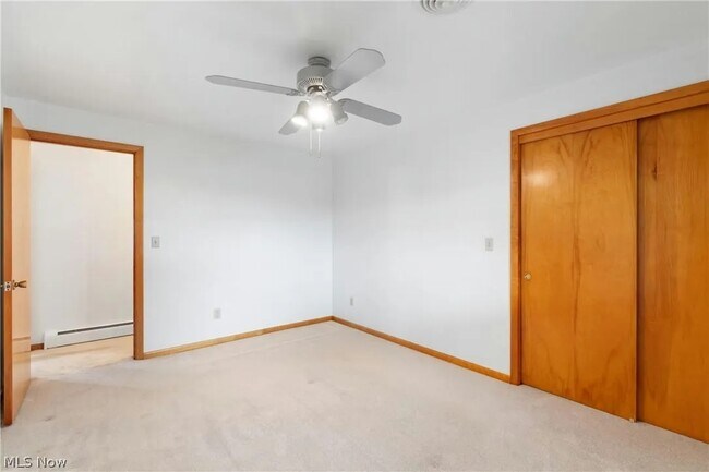 Building Photo - 6501 Ravenna Ave