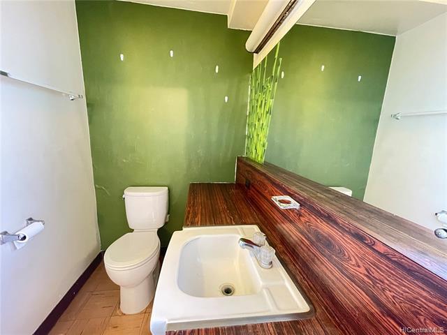 Foto del edificio - 1143 Hassinger St