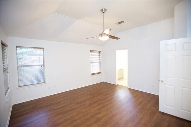 Building Photo - 5803 Fitchwood Ln
