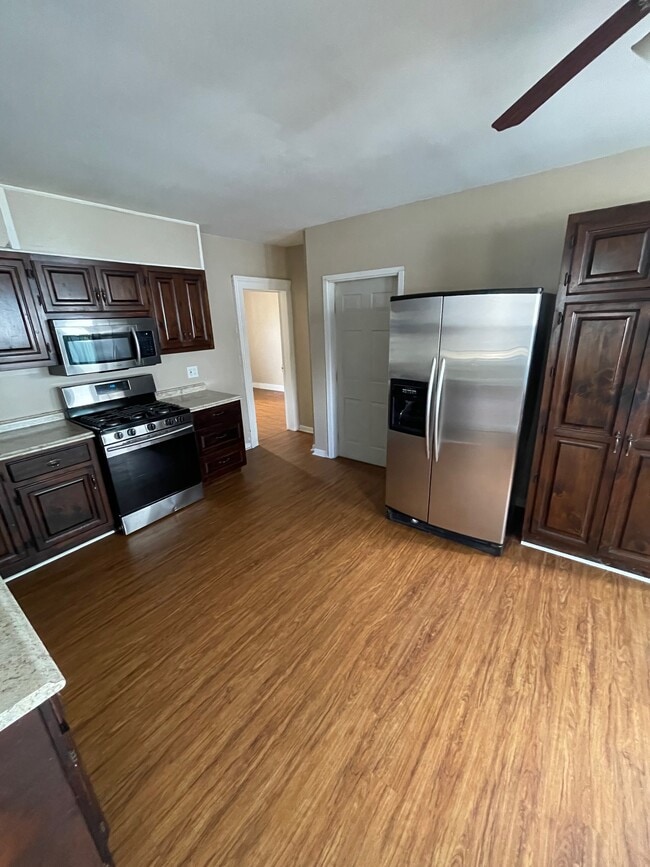 Foto del edificio - 49 Vine St