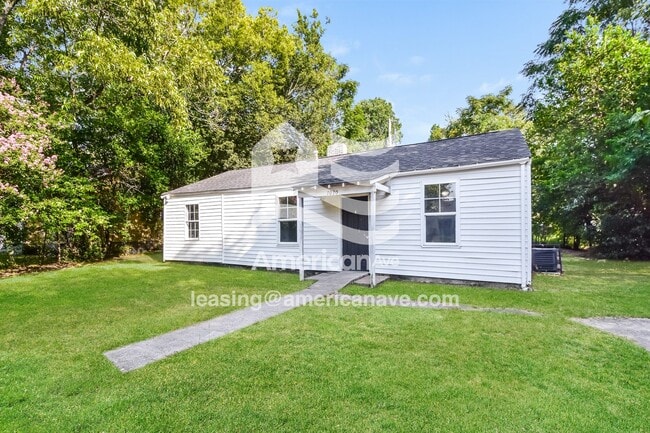 Foto del edificio - 7030 Sprott St