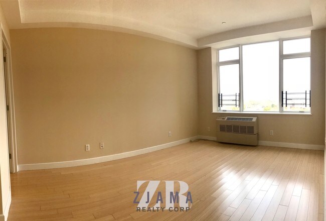 Building Photo - 601 Ocean Parkway Service Rd