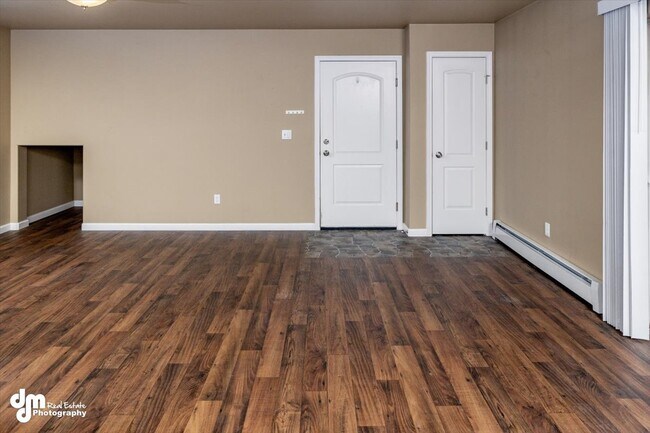 Foto del edificio - 5020 S Mainsail Ave