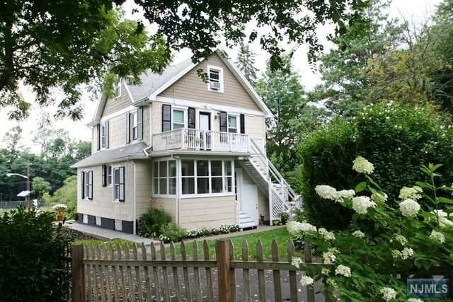 Primary Photo - 453 S Broad St