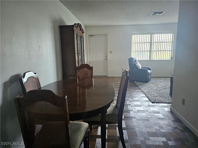 Foto del edificio - 34 Desert Candle Cir