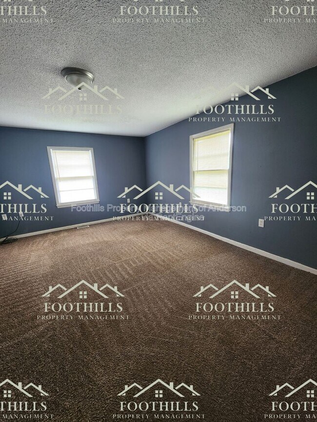 Foto del edificio - 213 Fretwell Dr