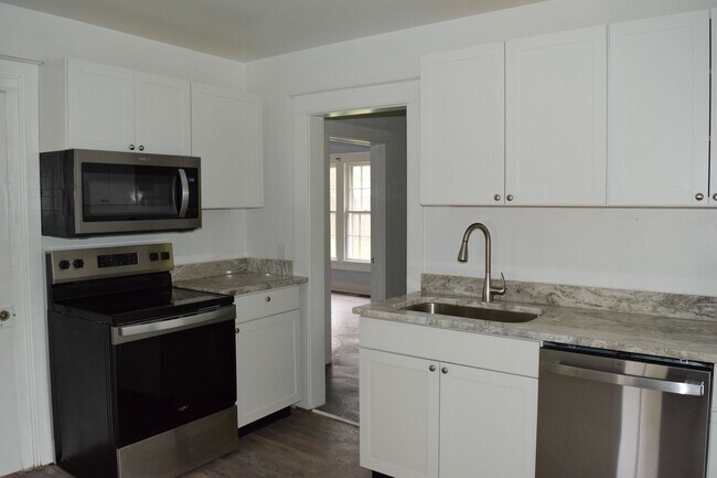 Foto del edificio - Cute modern rancher in the heart of Highla...