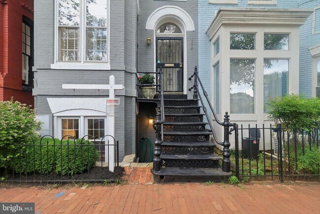 Foto del edificio - 252 11th St SE