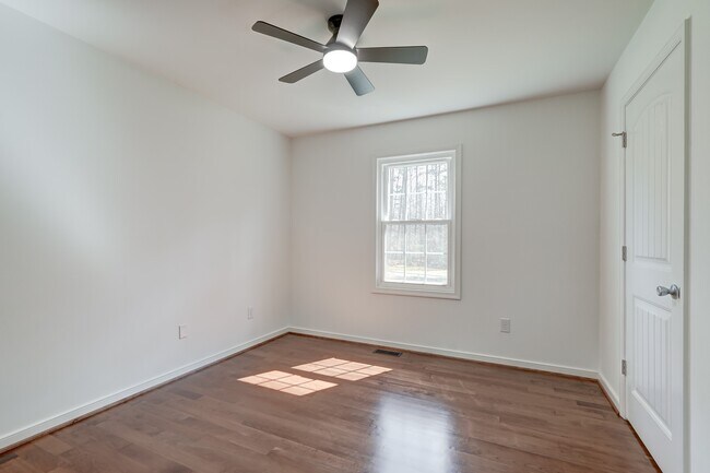 Foto del edificio - 12635 Ruth Hill Rd