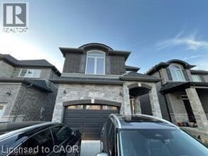 Building Photo - 34 Pondcliffe Dr