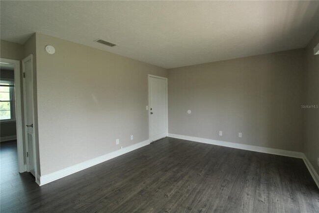 Foto del edificio - 13731 Juniper Blossom Dr