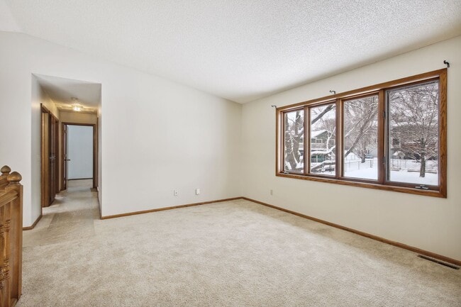 Building Photo - 908 Gramsey Pl